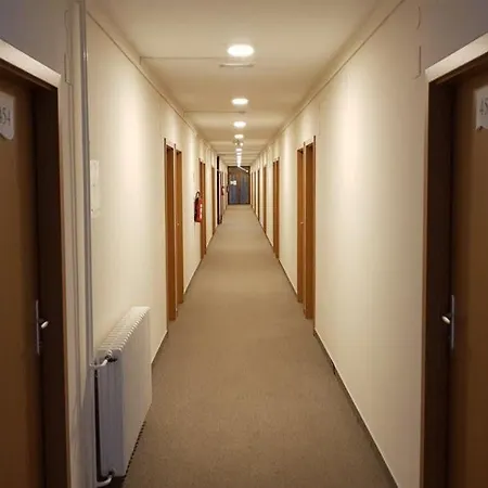 Hotel Zagreb 2*