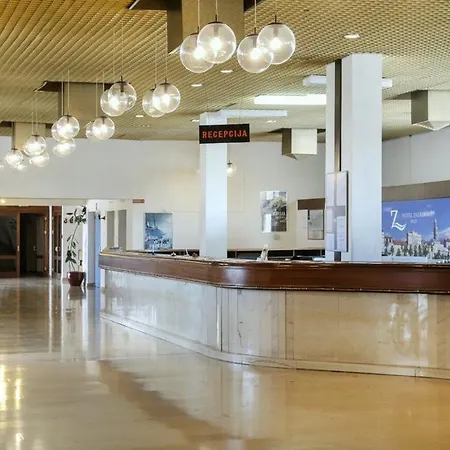 Hotel Zagreb 2*