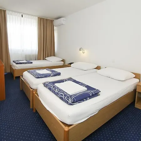 Hotel Zagreb 2*